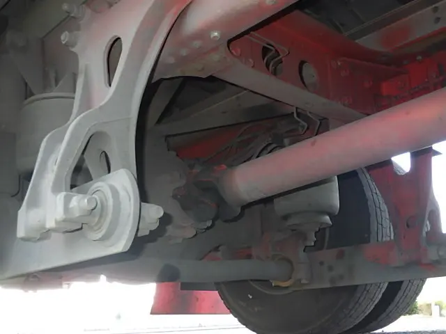 いすゞ フォワード TKG-FRR90T2(2WD)の写真19