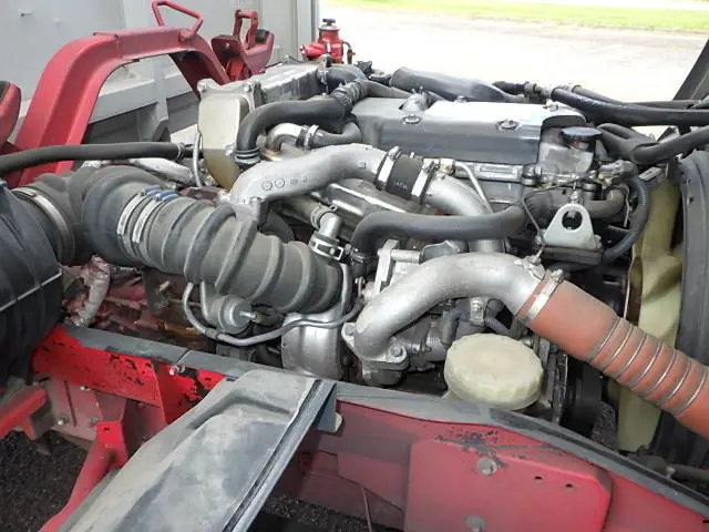 いすゞ フォワード TKG-FRR90T2(2WD)の写真28