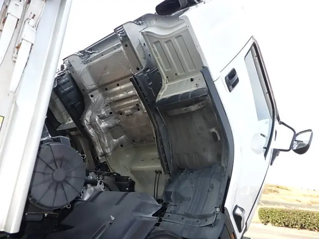 いすゞ フォワード TKG-FRR90S2(2WD)の写真30