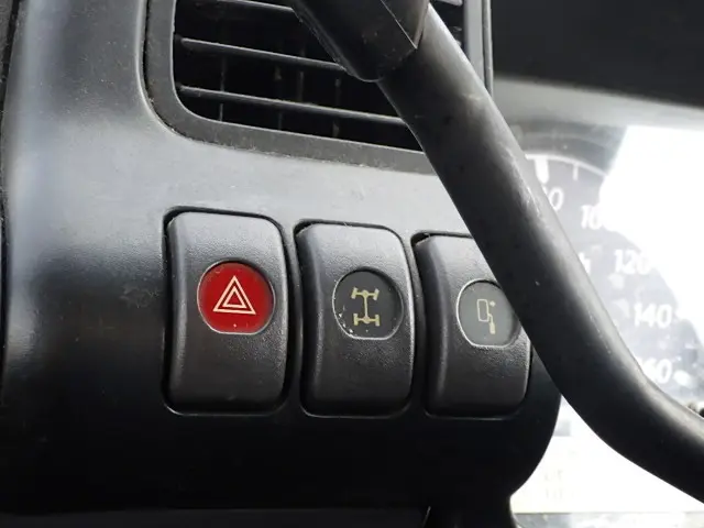 いすゞ エルフ KR-NHS69AN(4WD)の写真12