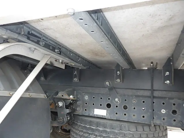 三菱 キャンター TPG-FEB80(2WD)の写真16