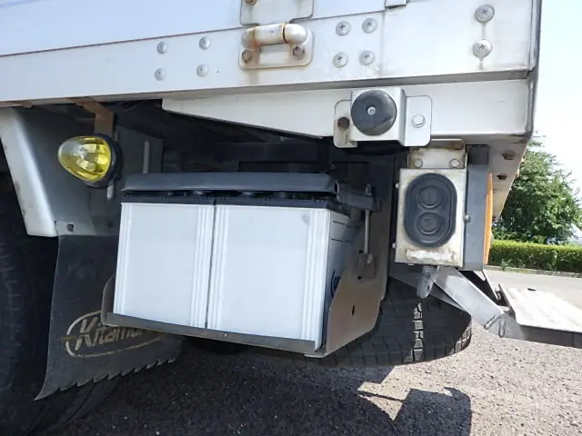 いすゞ エルフ KR-NHS69AN(4WD)の写真16