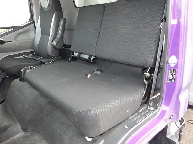 三菱 キャンター TPG-FEB80(2WD)の写真23