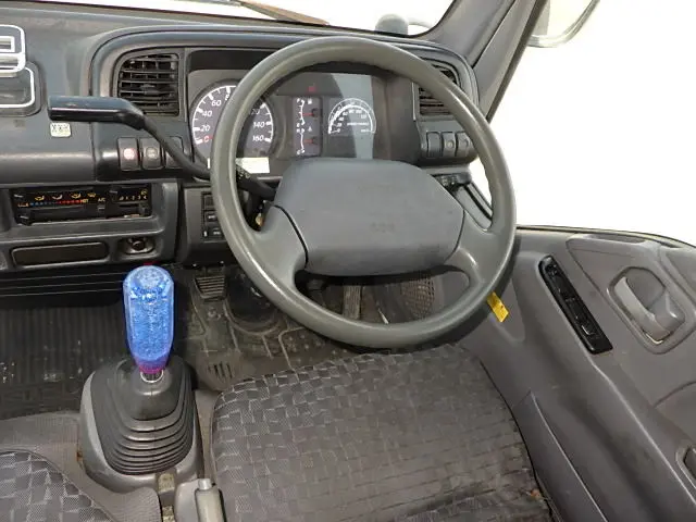 いすゞ エルフ KR-NHS69AN(4WD)の写真24