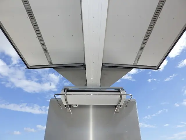 三菱 スーパーグレート 2PG-FS84HZ(8x4)の写真9