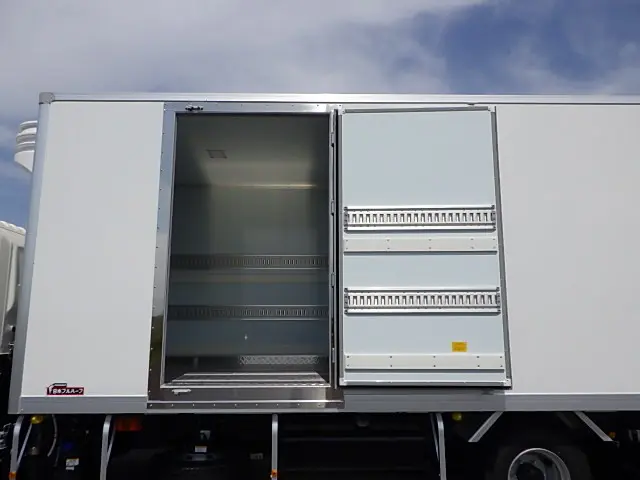 日野 レンジャー 2KG-FD2ABG(2WD)の写真5