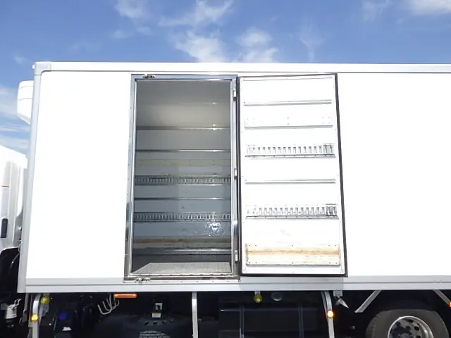 日野 レンジャー 2KG-FD2ABG(未入力/関係無)の写真5