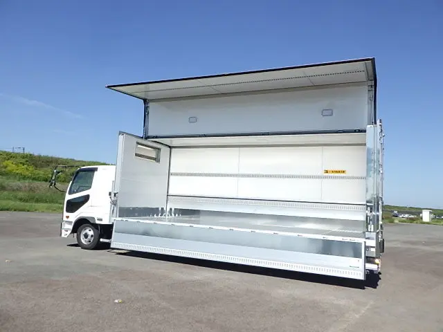 三菱 ファイター 2KG-FK65F(2WD)の写真5