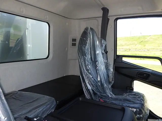 三菱 ファイター 2KG-FK65F(2WD)の写真23
