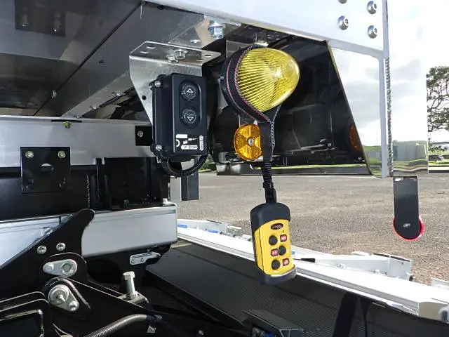 日野 レンジャー 2KG-FD2ABG(未入力/関係無)の写真12