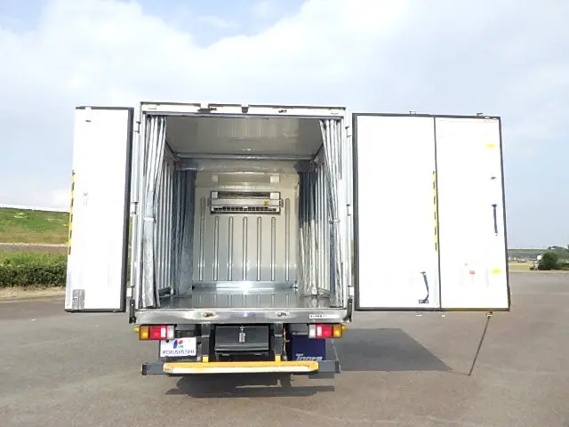 いすゞ エルフ 2RG-NPR88AN(2WD)の写真5