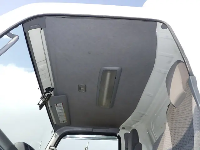 いすゞ エルフ 2RG-NPR88AN(2WD)の写真22