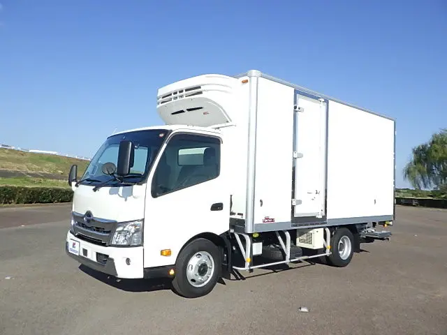 日野 デュトロ 2RG-XZU712M(2WD)の写真1