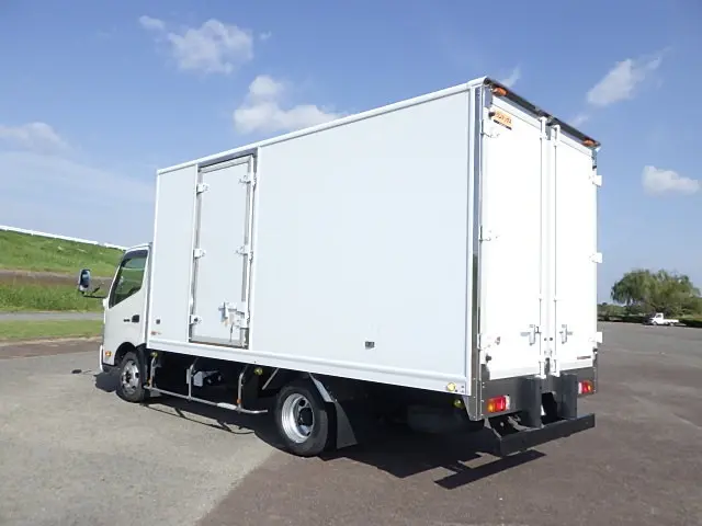 日野 デュトロ TKG-XZU710M(2WD)の写真3