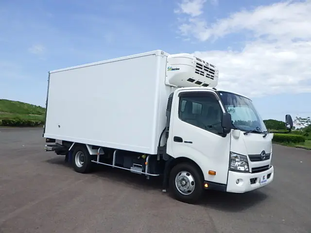 日野 デュトロ TKG-XZU710M(2WD)の写真2