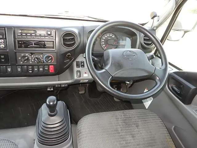 日野 デュトロ TKG-XZU710M(2WD)の写真23