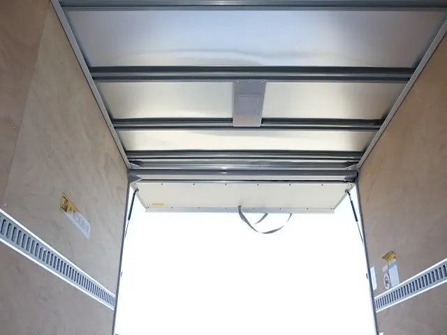 三菱 キャンター 2RG-FEB80(2WD)の写真12