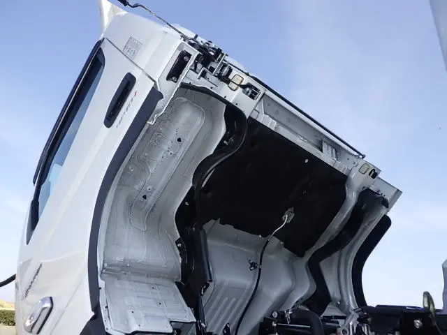 三菱 キャンター 2RG-FEB80(2WD)の写真31