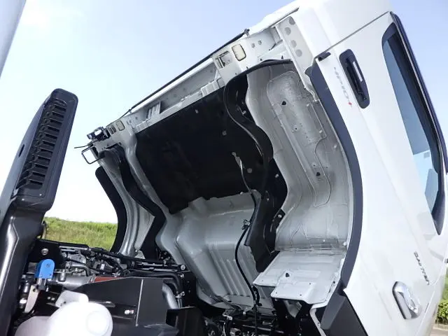 三菱 キャンター 2PG-FEB80(2WD)の写真31