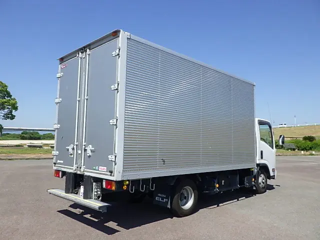 いすゞ エルフ 2RG-NPR88AN(2WD)の写真4