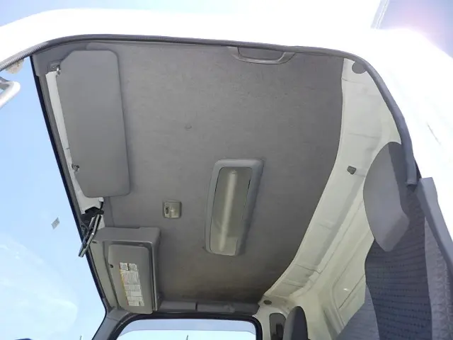 いすゞ エルフ 2RG-NPR88AN(2WD)の写真22