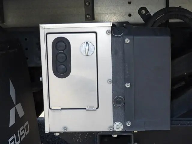 三菱 キャンター TPG-FEB50(2WD)の写真15