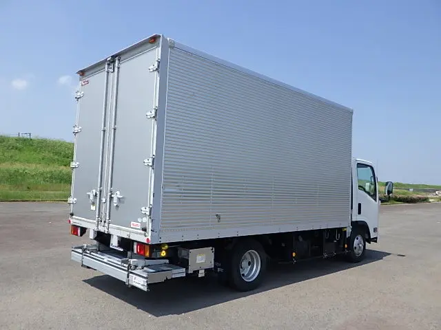 いすゞ エルフ TKG-NPR85AN(2WD)の写真4
