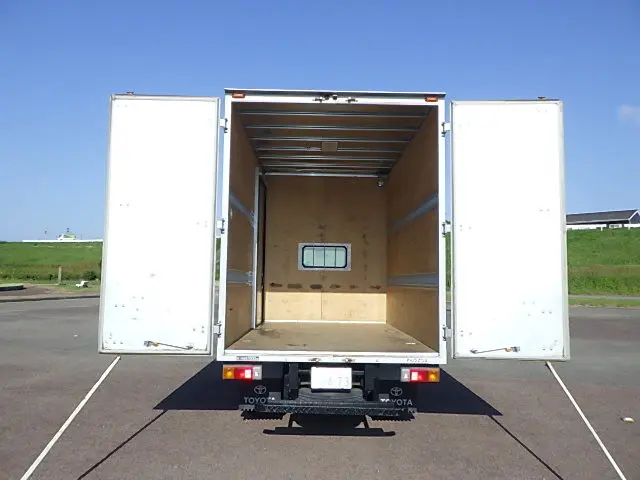 トヨタ ダイナ TPG-XZU605(2WD)の写真6