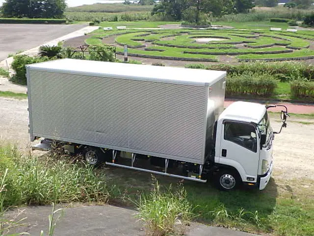 いすゞ フォワード 2RG-FRR90T2(2WD)の写真21