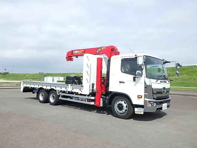 日野 レンジャー 2DG-GK2ABA(6x4)の写真2