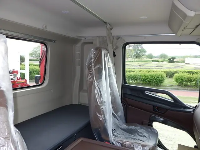 日野 レンジャー 2DG-GK2ABA(6x4)の写真25