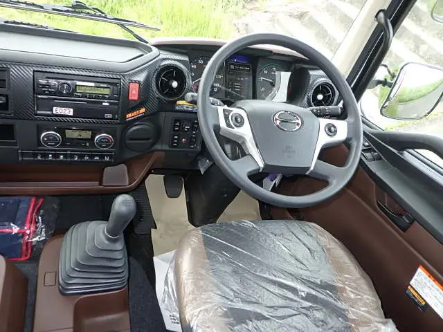 日野 レンジャー 2DG-GK2ABA(6x4)の写真26