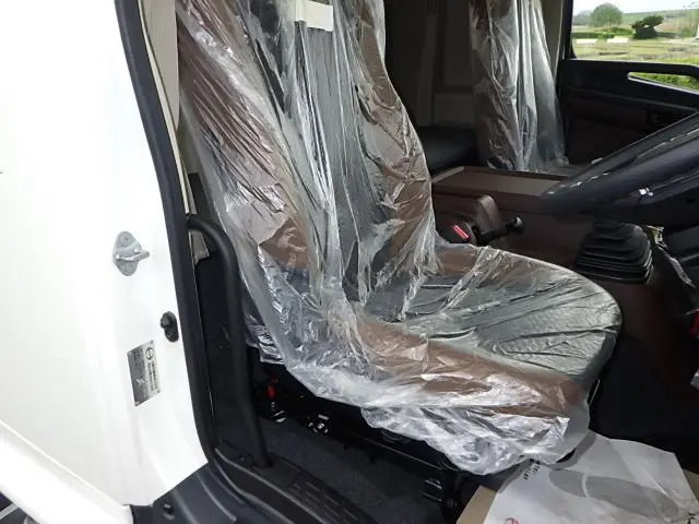 日野 レンジャー 2DG-GK2ABA(6x4)の写真27