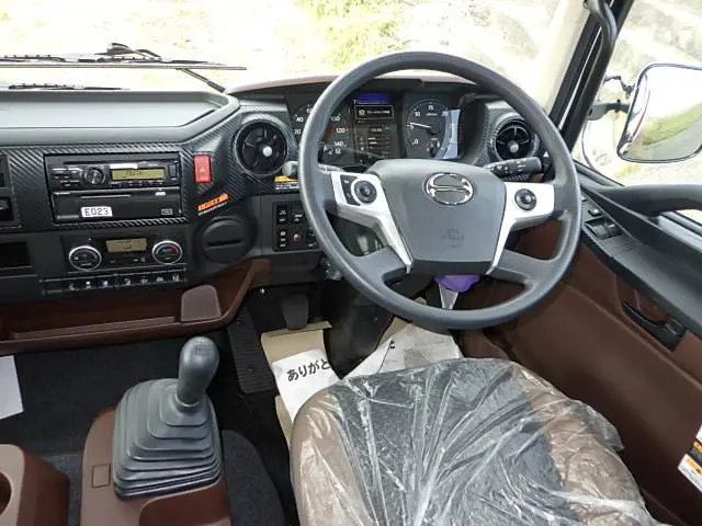 日野 レンジャー 2DG-GK2ABA(6x4)の写真25
