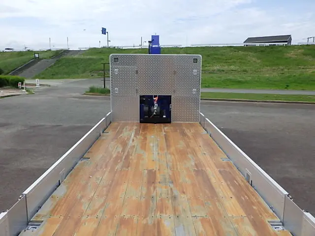 日野 プロフィア 2DG-FW1AHC(8x4)の写真11