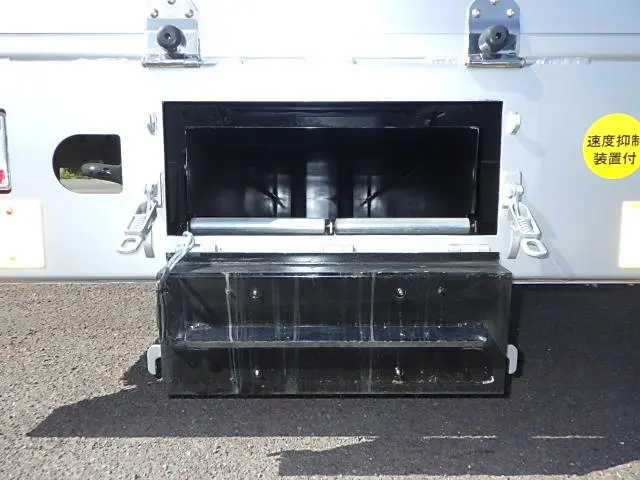 日野 プロフィア 2DG-FW1AHC(8x4)の写真16