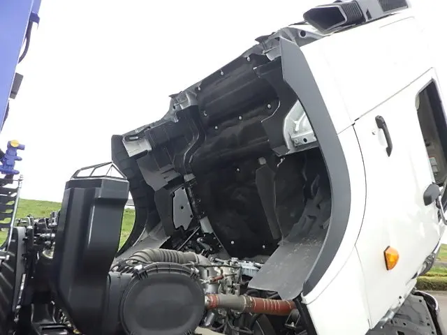 日野 プロフィア 2DG-FW1AHC(8x4)の写真31