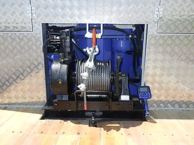 日野 プロフィア 2DG-FS1AH(6x4)の写真14