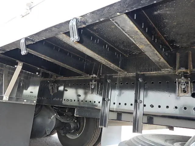 日野 プロフィア 2DG-FS1AH(6x4)の写真17