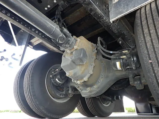 日野 プロフィア 2DG-FS1AH(6x4)の写真20