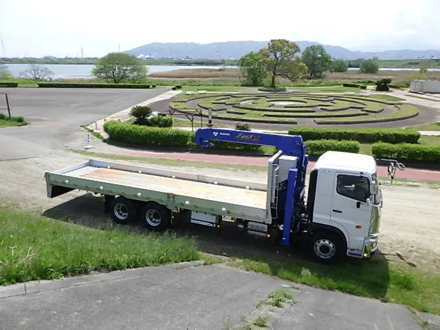 日野 プロフィア 2DG-FS1AH(6x4)の写真23