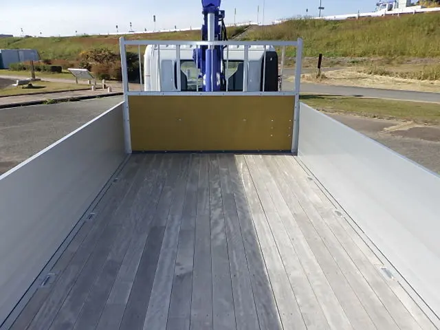 日野 レンジャー 2PG-FD2ABA(2WD)の写真9