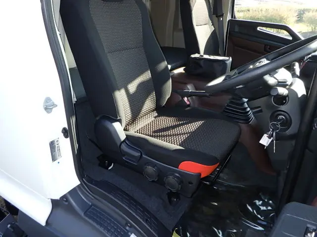 日野 レンジャー 2PG-FD2ABA(2WD)の写真23