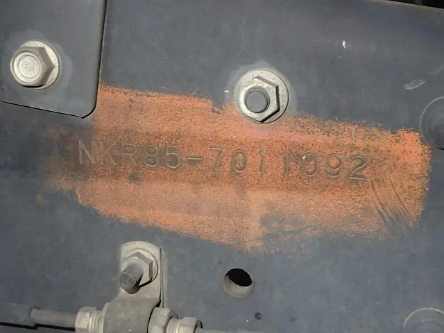 いすゞ エルフ BDG-NKR85AN(2WD)の写真29