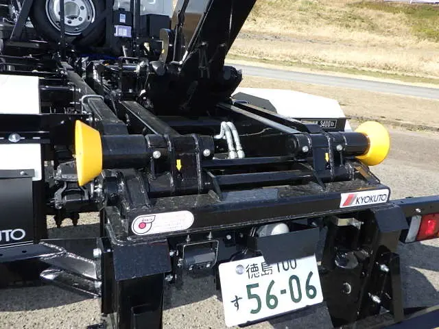 三菱 ファイター 2KG-FK72F(2WD)の写真10