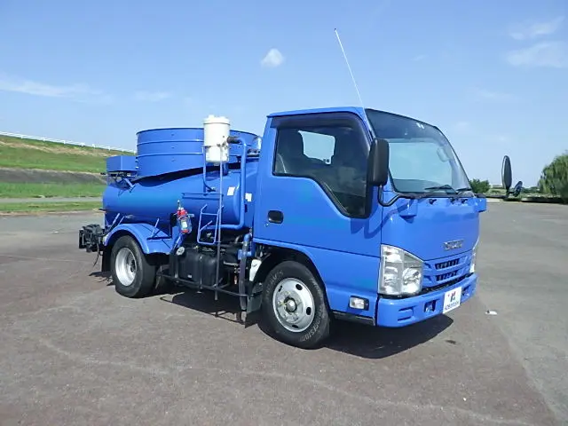 いすゞ エルフ TPG-NKR85AN(未入力/関係無)の写真2