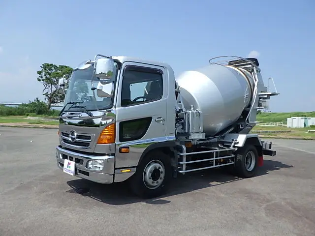 日野 レンジャー LKG-FD7JDAA(未入力/関係無)の写真1