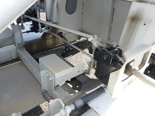 いすゞ エルフ TPG-NKR85N(2WD)の写真14