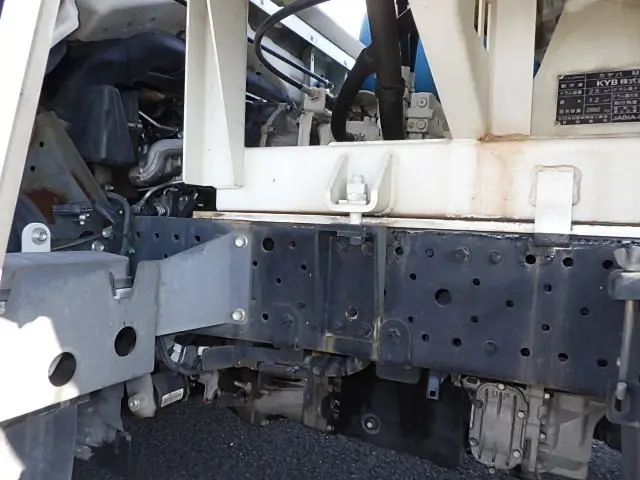 いすゞ エルフ TPG-NKR85N(2WD)の写真15