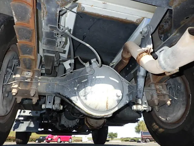 いすゞ エルフ TPG-NKR85N(2WD)の写真19